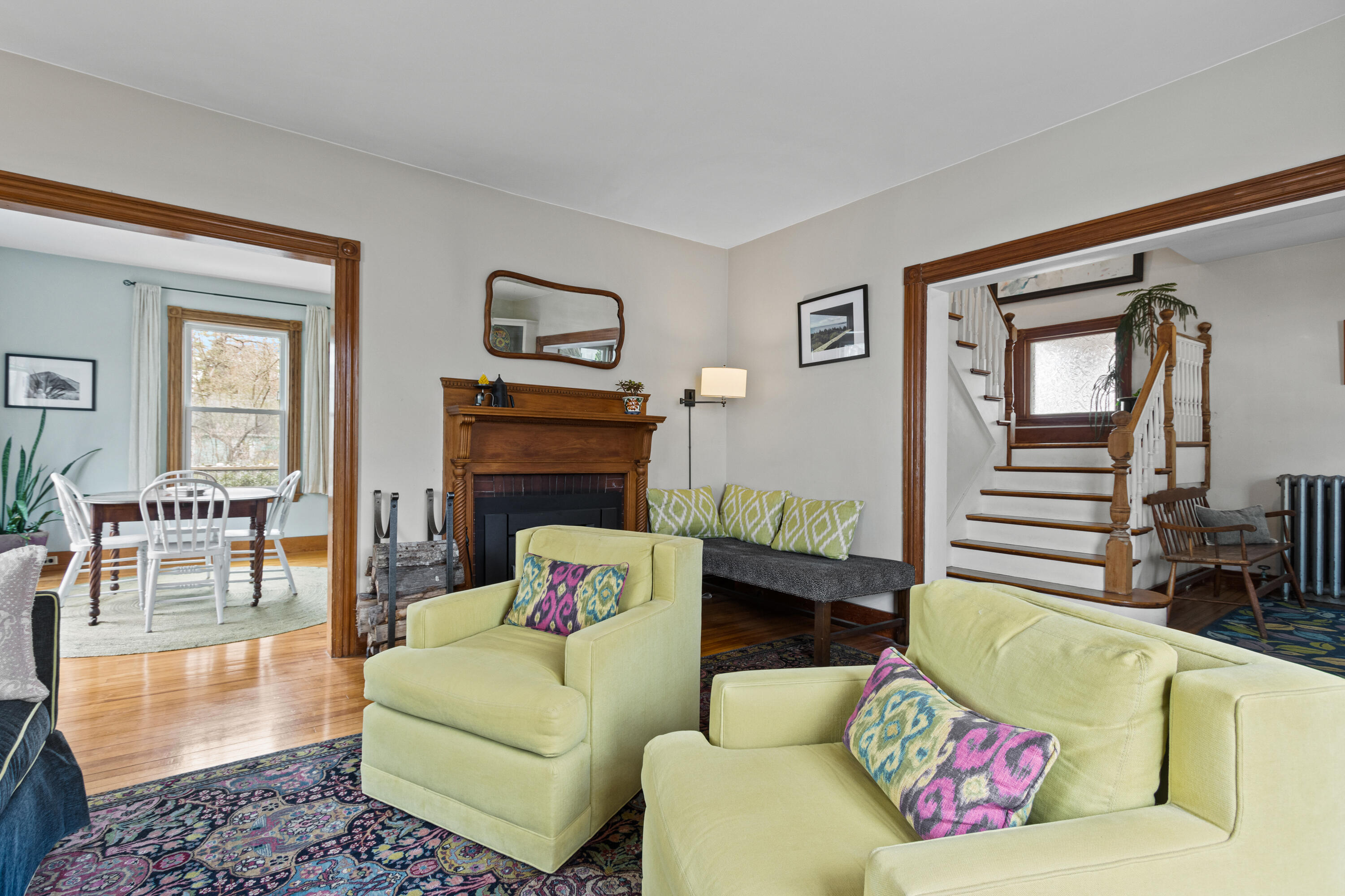 41 Warren Avenue Cape Elizabeth ME 04107