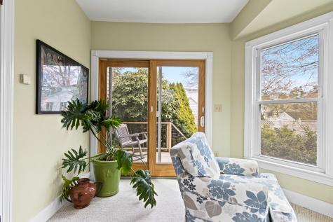 41 Warren Avenue Cape Elizabeth ME 04107