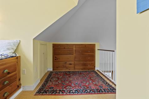 41 Warren Avenue Cape Elizabeth ME 04107