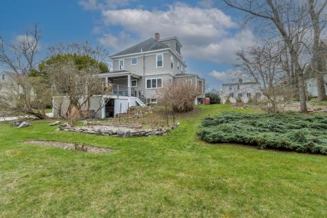 41 Warren Avenue Cape Elizabeth ME 04107