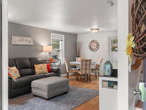 191 Columbia Avenue Brunswick ME 04011