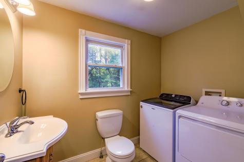 592 Main Street Eddington ME 04428