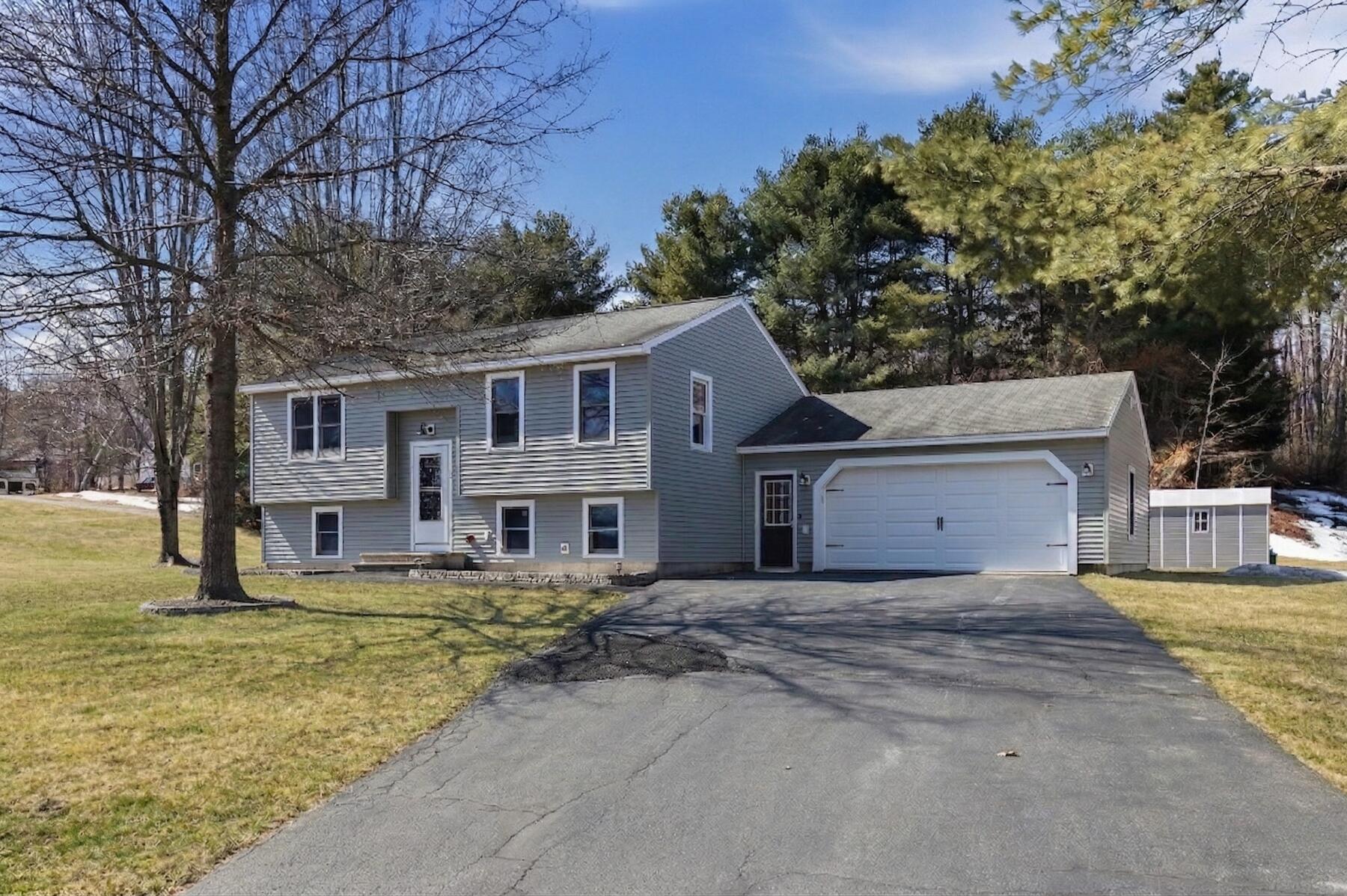 2 Running Brook Drive Sanford ME 04073