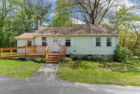 141 Leach Road Eliot ME 03903