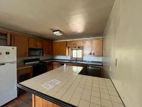 98 White Schoolhouse Road Corinth ME 04427