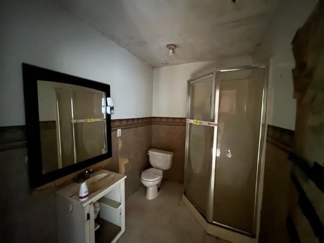 98 White Schoolhouse Road Corinth ME 04427