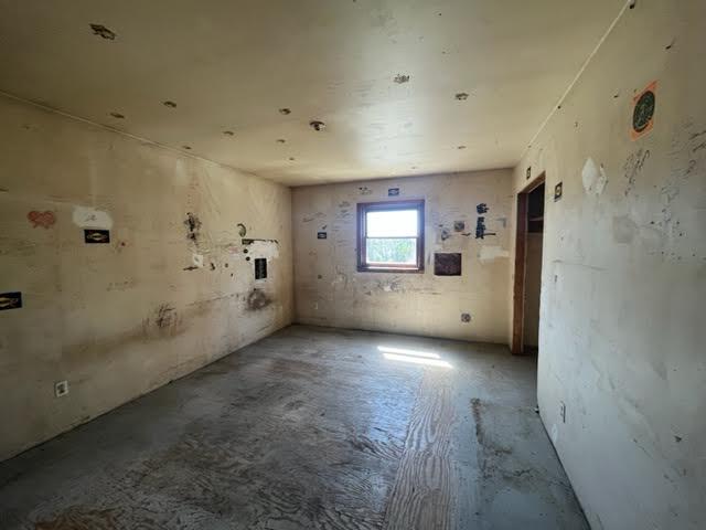 98 White Schoolhouse Road Corinth ME 04427