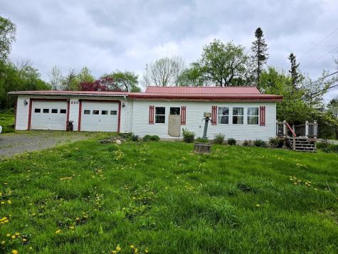 230 Todds Corner Road Saint Albans ME 04971