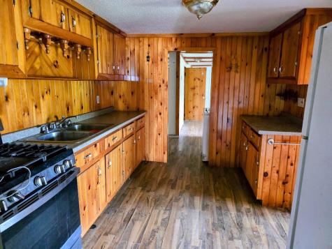 230 Todds Corner Road Saint Albans ME 04971