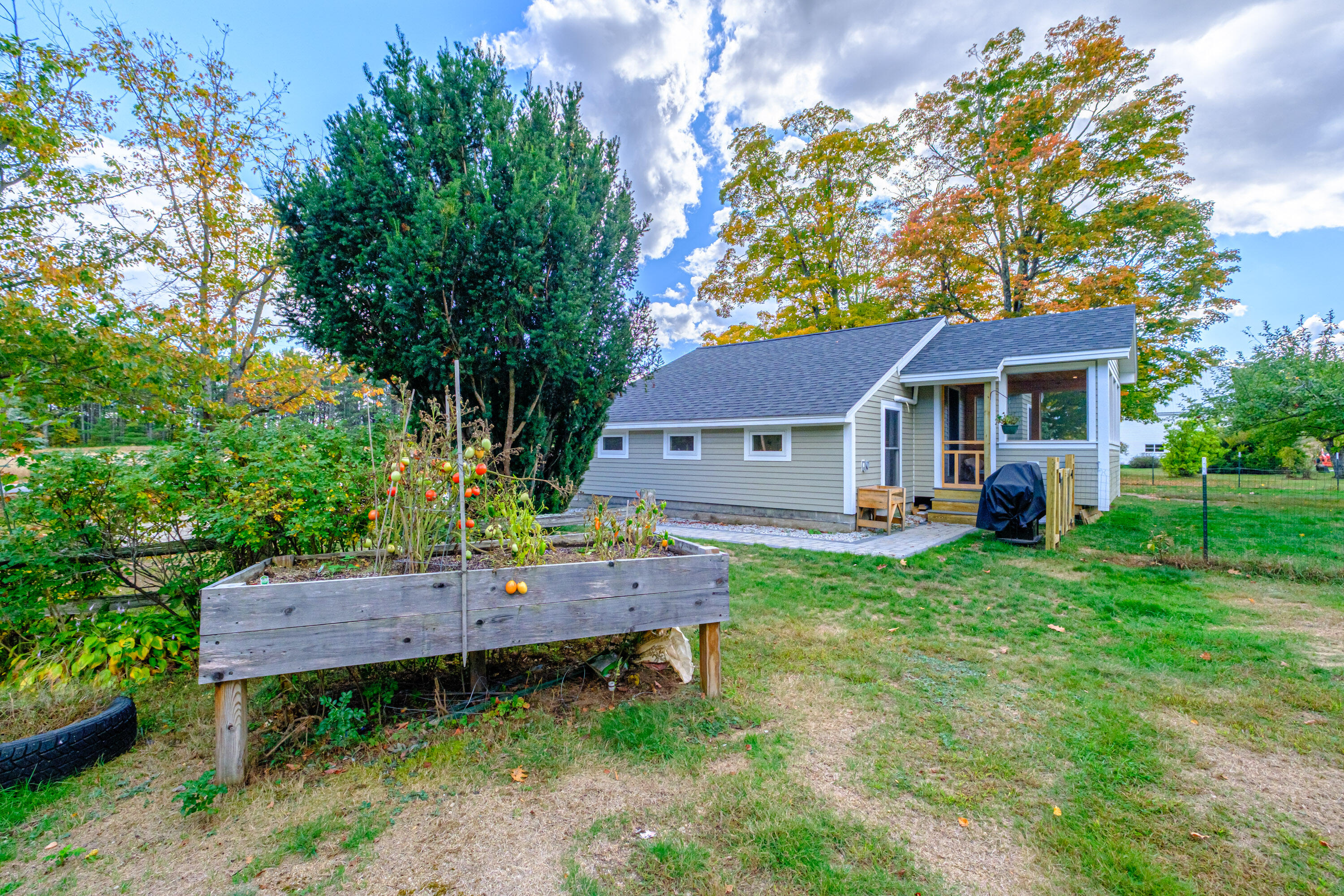 781 North Road Bethel ME 04217