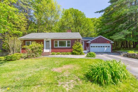 16 Clifton Road Falmouth ME 04105