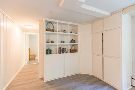 16 Clifton Road Falmouth ME 04105