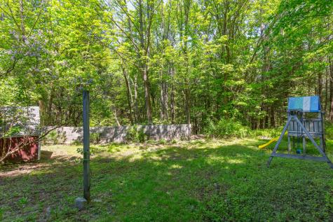 16 Clifton Road Falmouth ME 04105