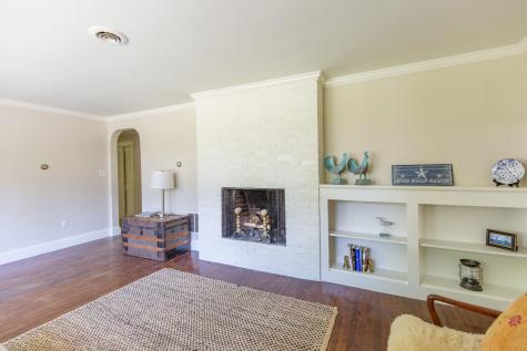 16 Clifton Road Falmouth ME 04105