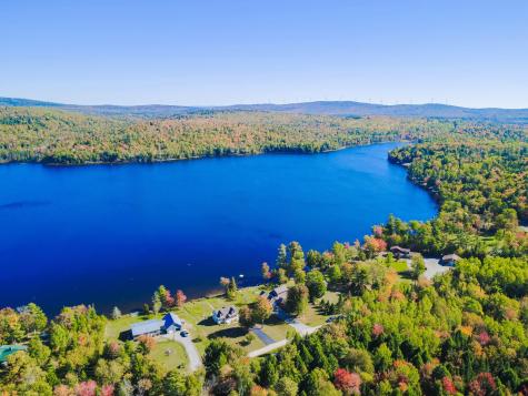 24 Autumn Lane Lincoln ME 04457