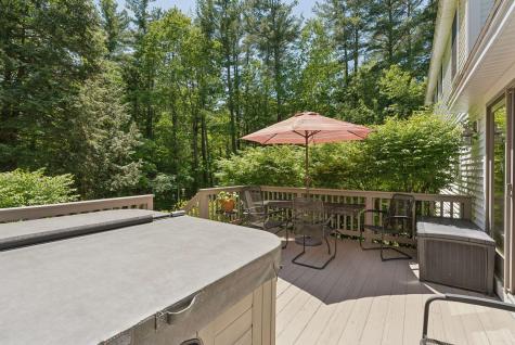 4 Pine Wood Circle Arundel ME 04046