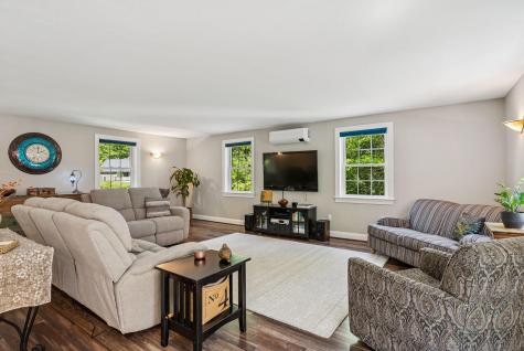 4 Pine Wood Circle Arundel ME 04046