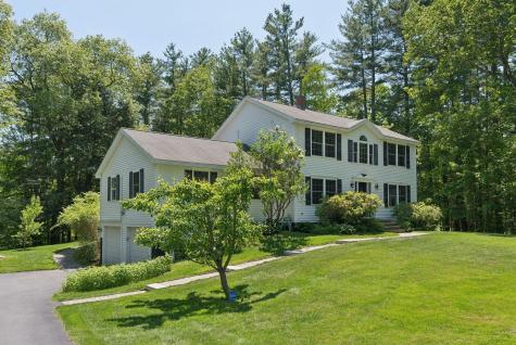 4 Pine Wood Circle Arundel ME 04046