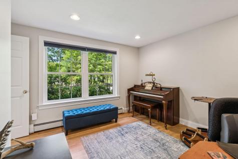 4 Pine Wood Circle Arundel ME 04046