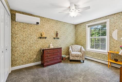 4 Pine Wood Circle Arundel ME 04046