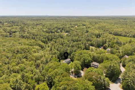 4 Pine Wood Circle Arundel ME 04046