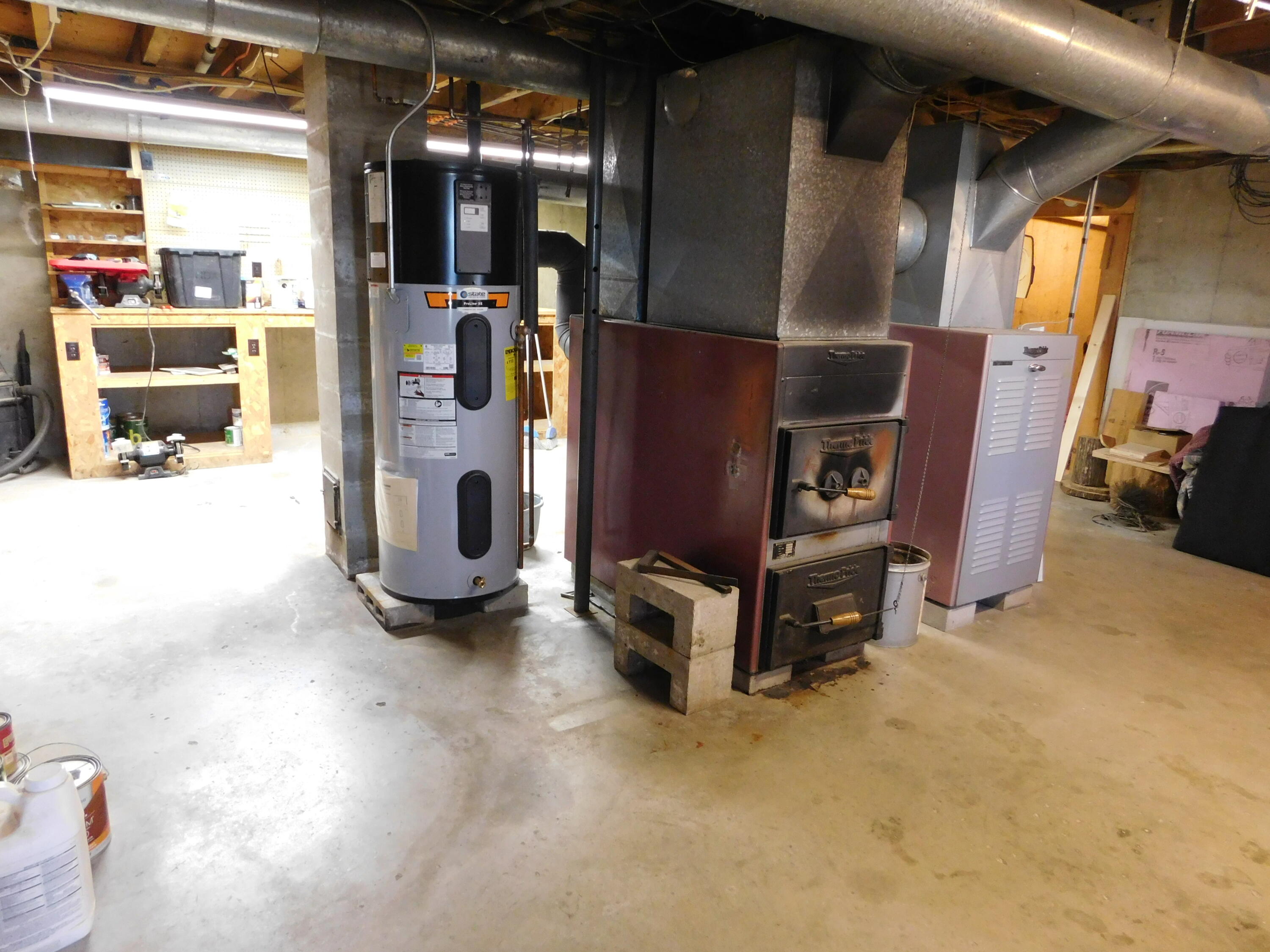 557 Enfield Road Lincoln ME 04457
