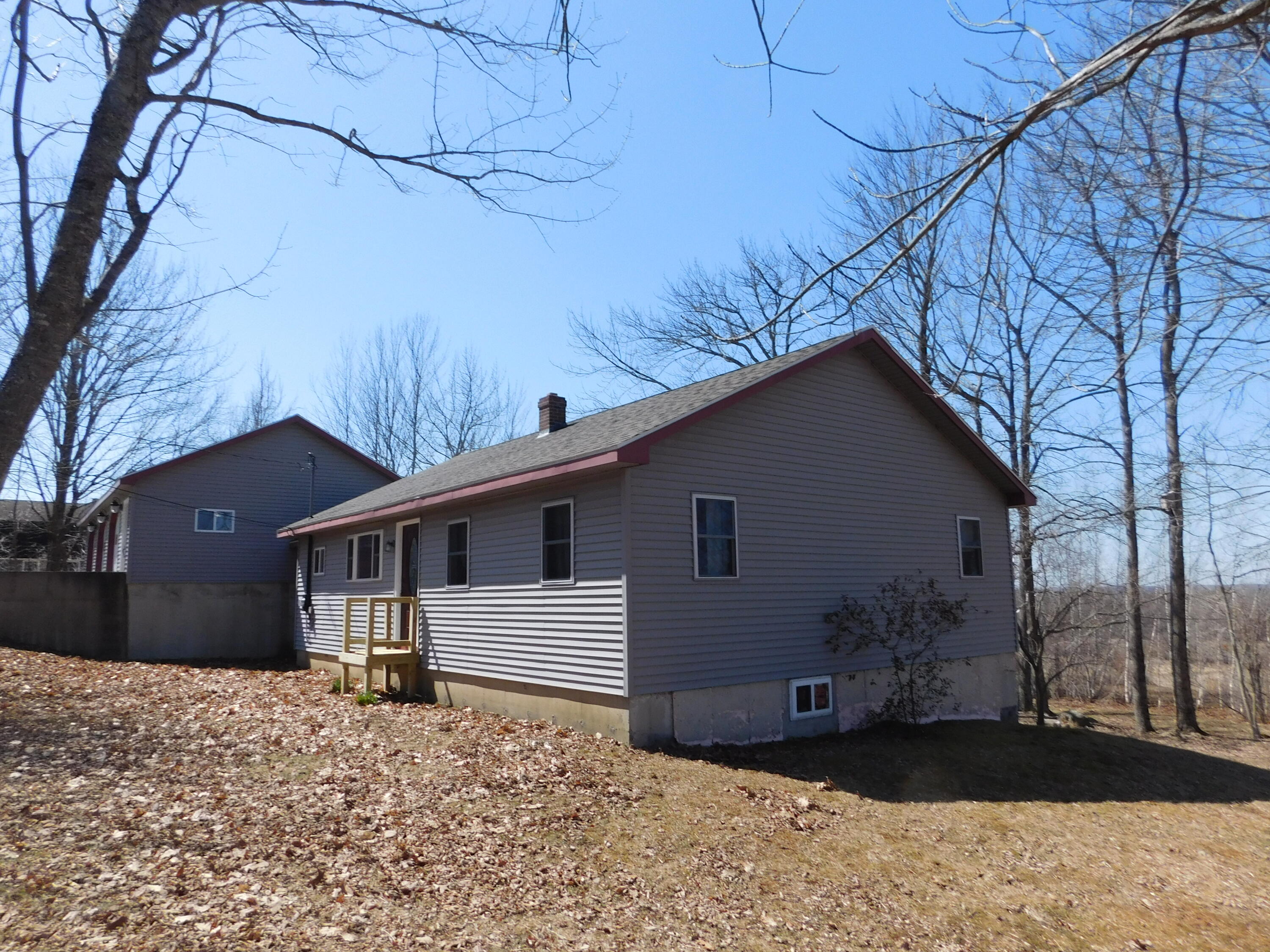 557 Enfield Road Lincoln ME 04457