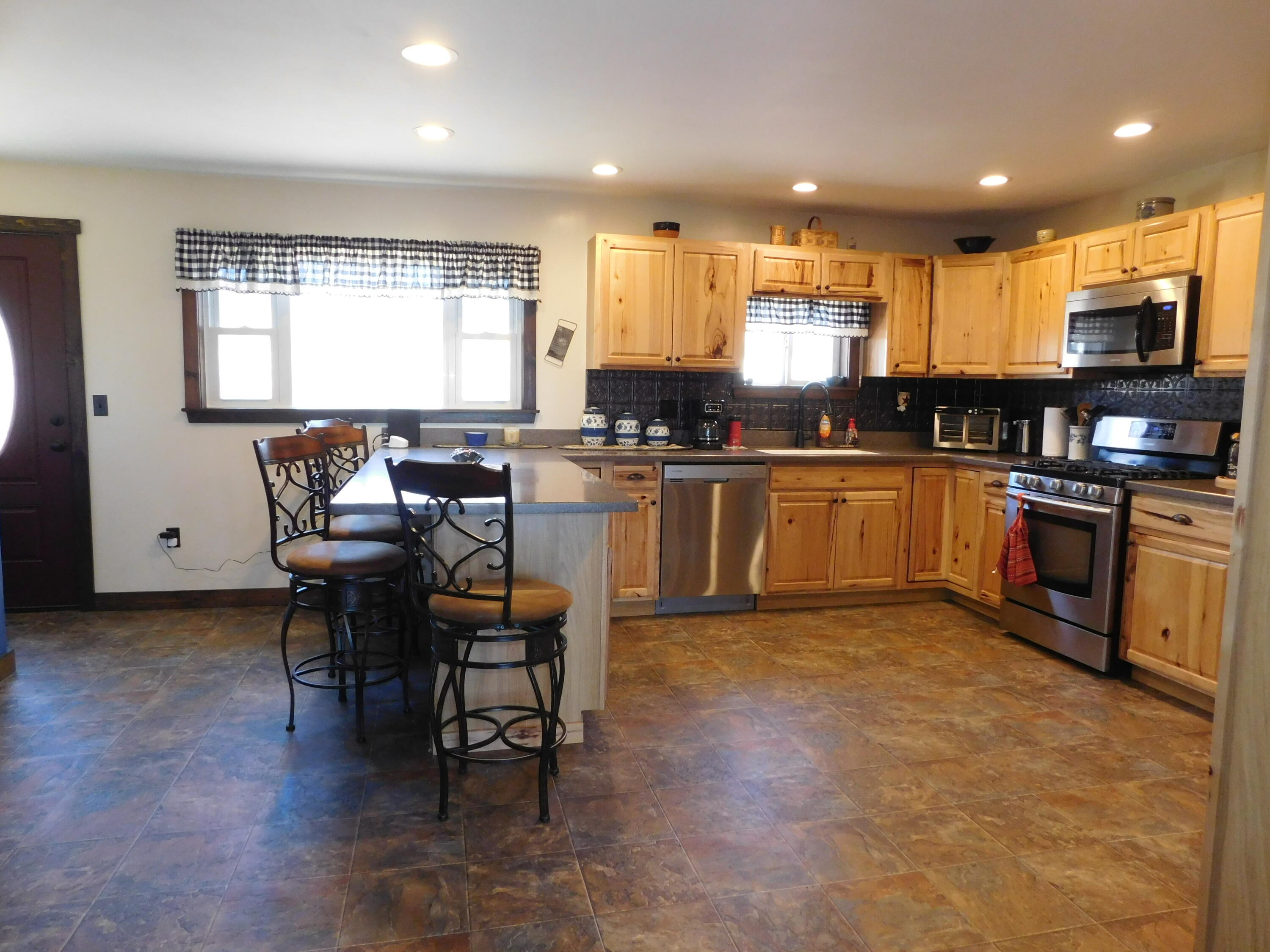557 Enfield Road Lincoln ME 04457