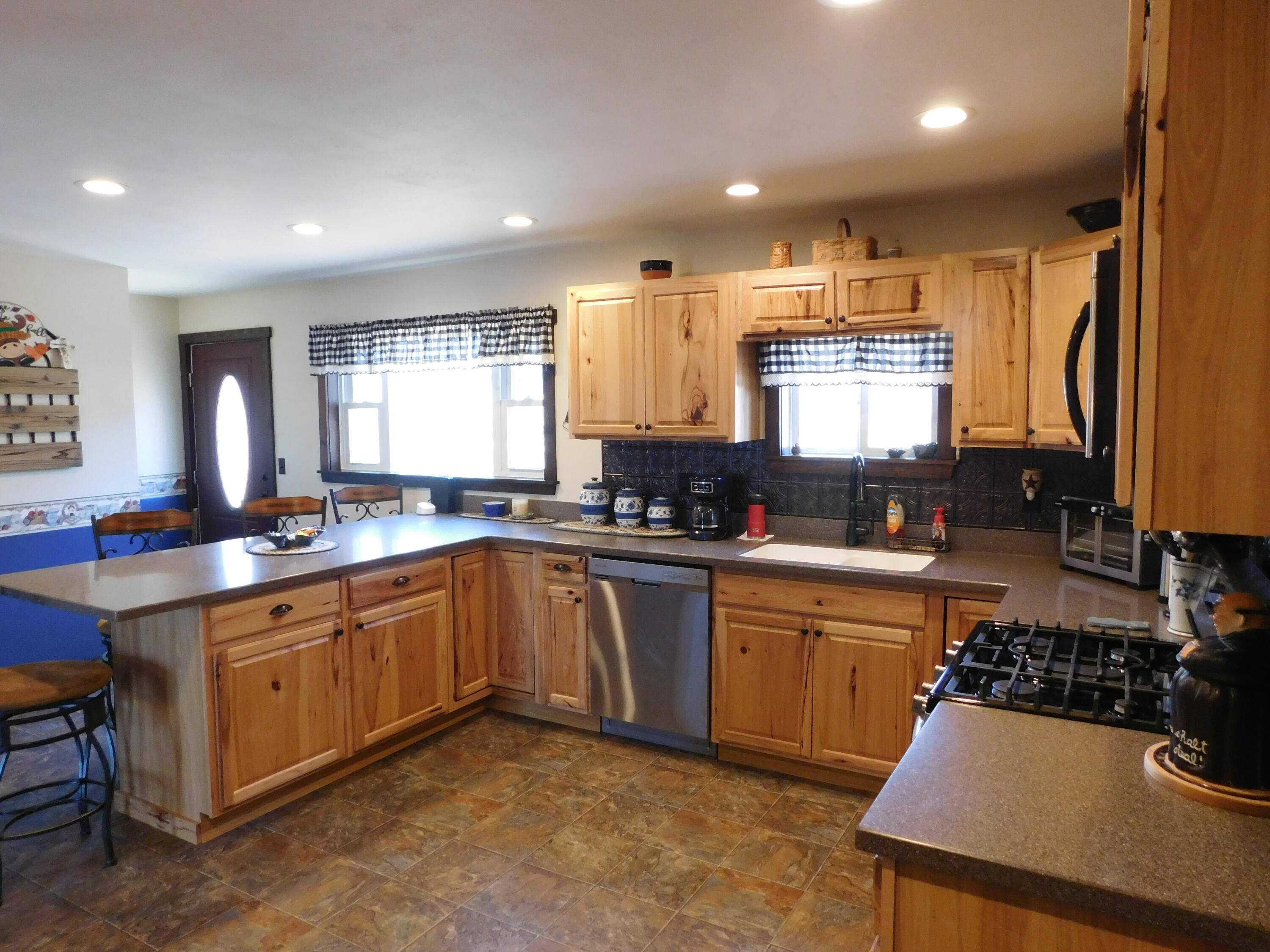 557 Enfield Road Lincoln ME 04457