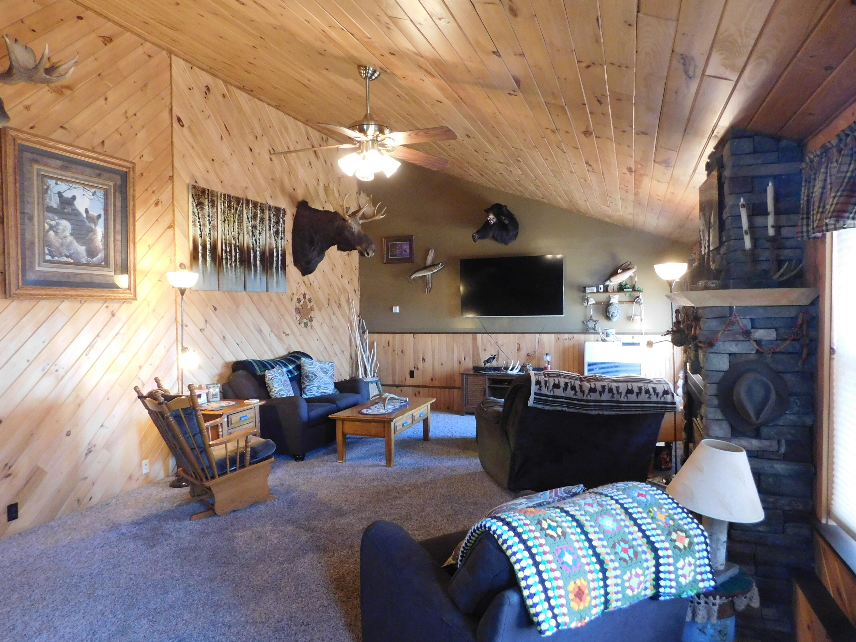 557 Enfield Road Lincoln ME 04457
