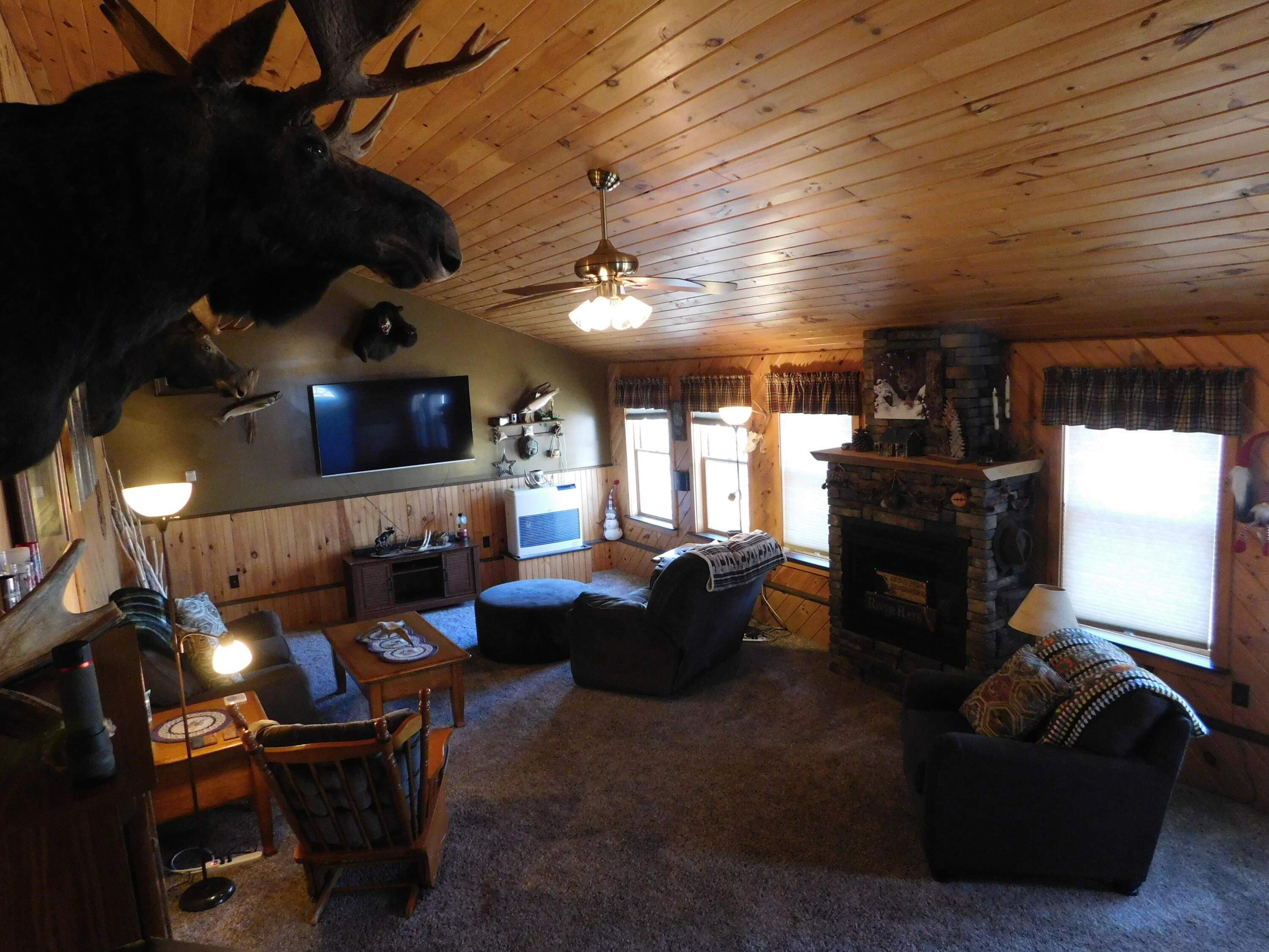 557 Enfield Road Lincoln ME 04457
