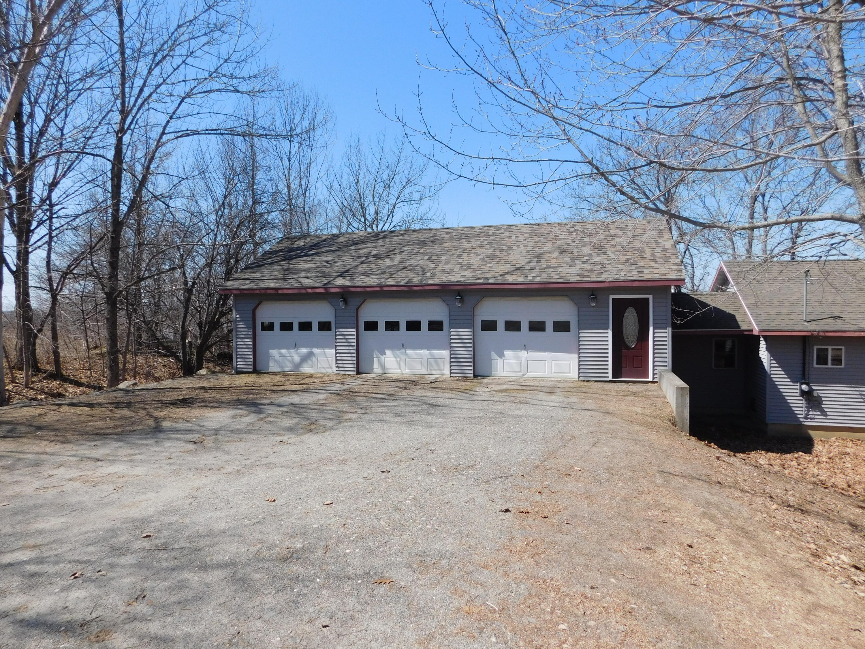 557 Enfield Road Lincoln ME 04457