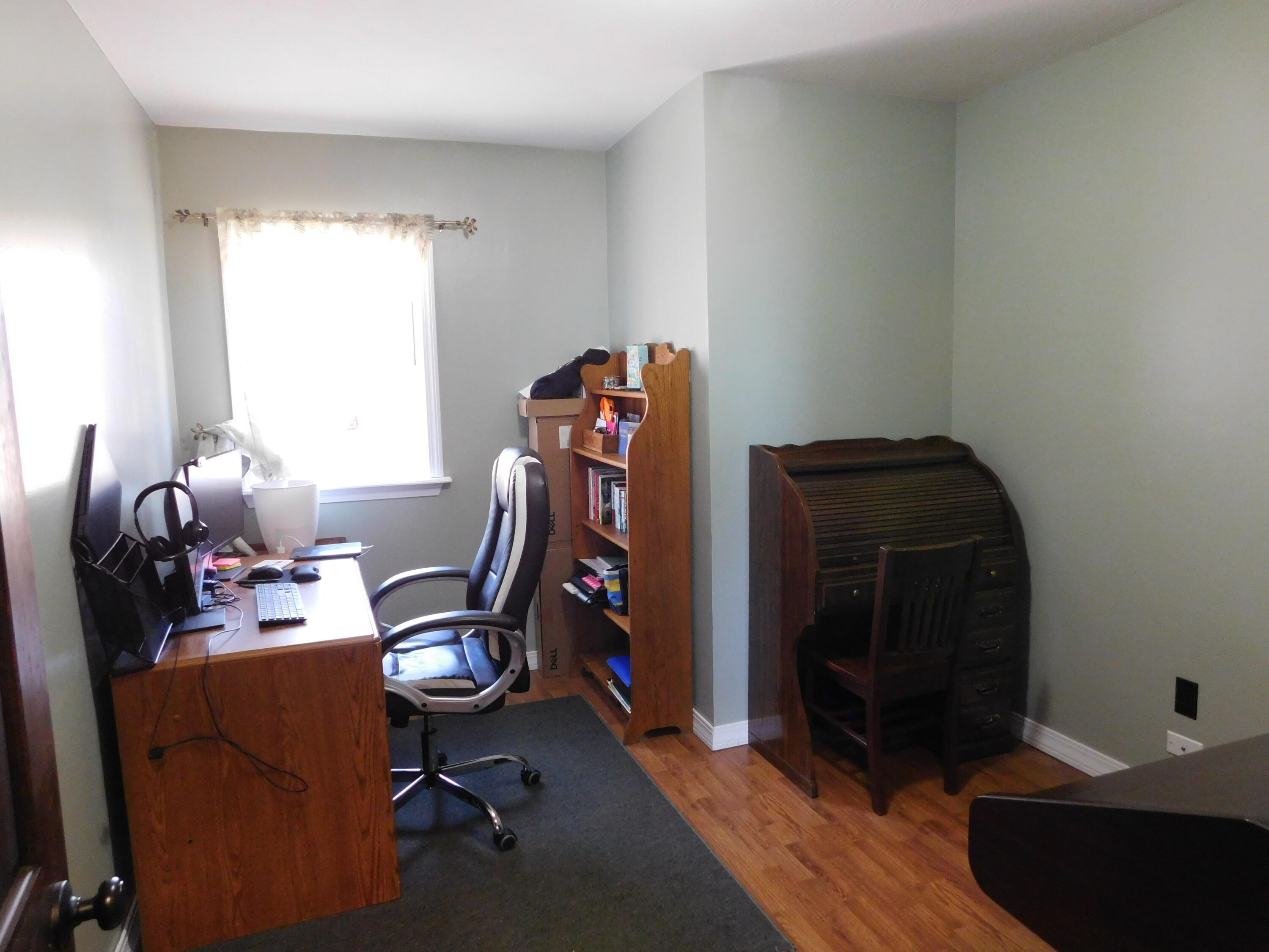 557 Enfield Road Lincoln ME 04457