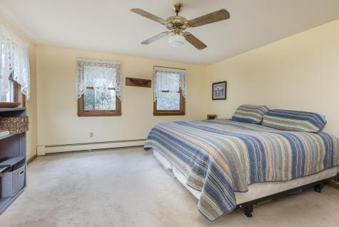 71 Valley Road Cumberland ME 04021