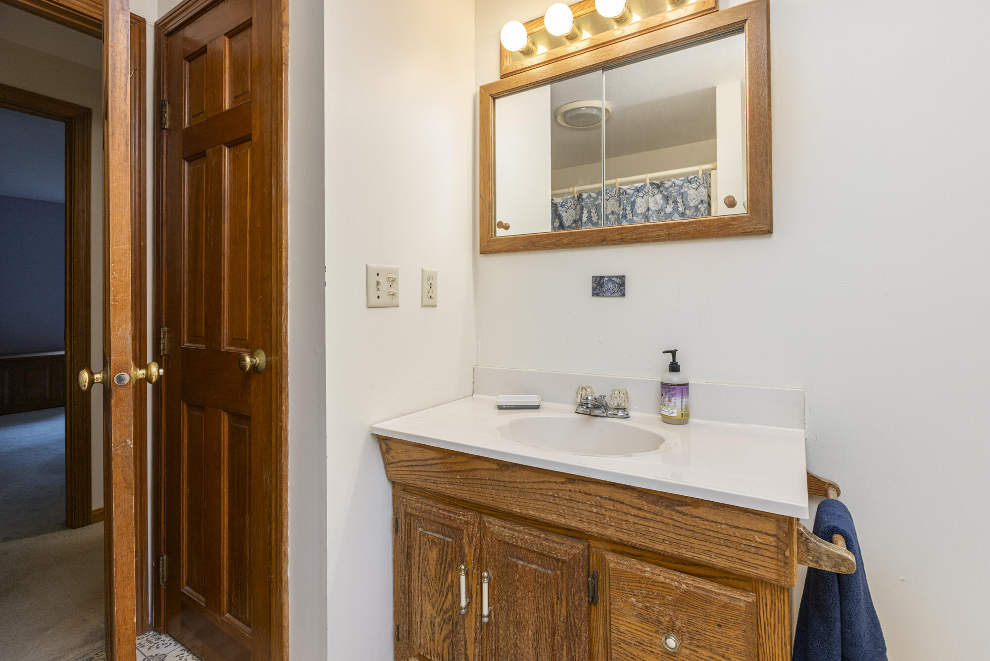 71 Valley Road Cumberland ME 04021