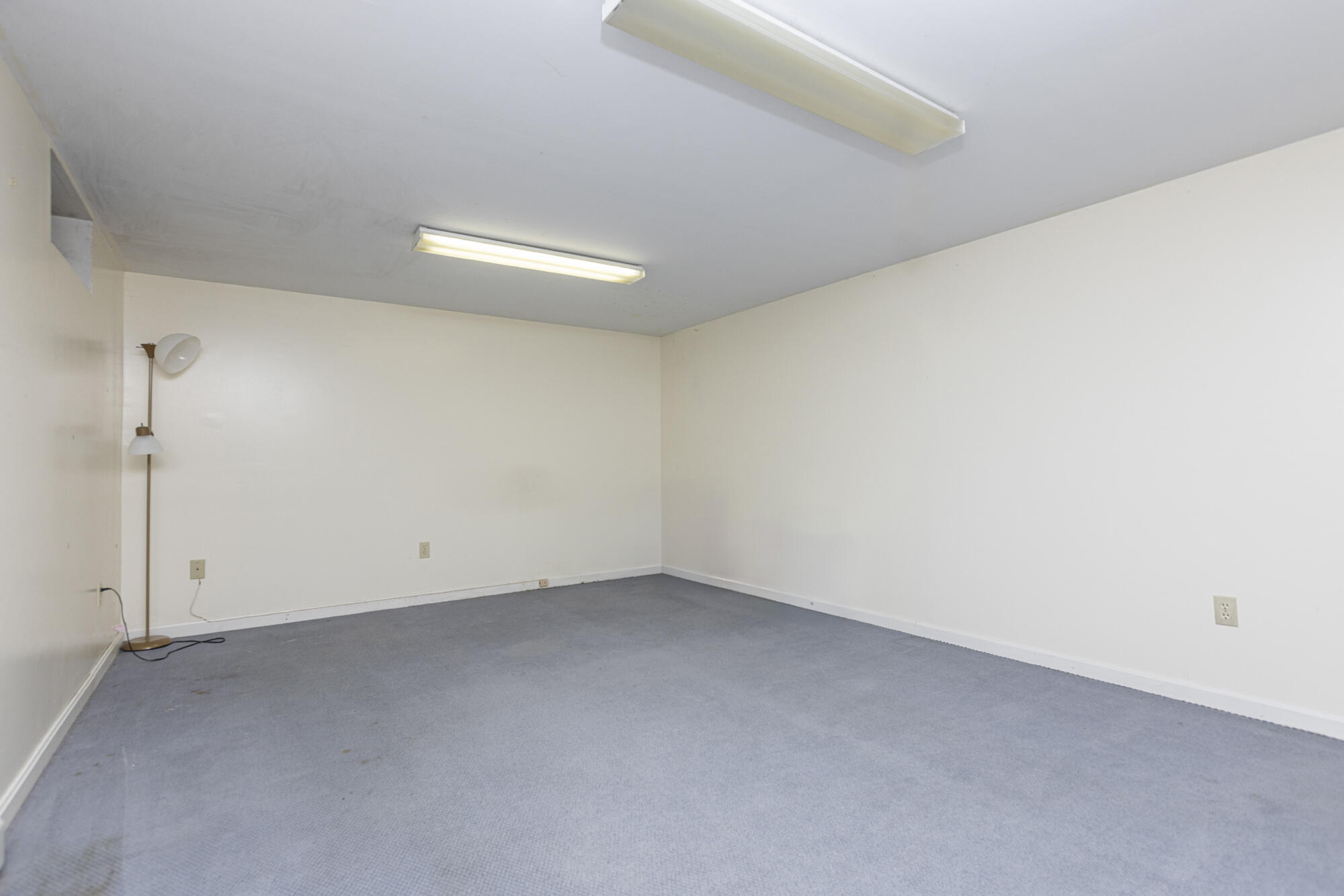 71 Valley Road Cumberland ME 04021