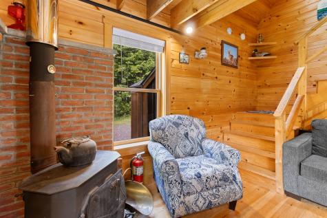 660 Sprague Road Waldoboro ME 04572