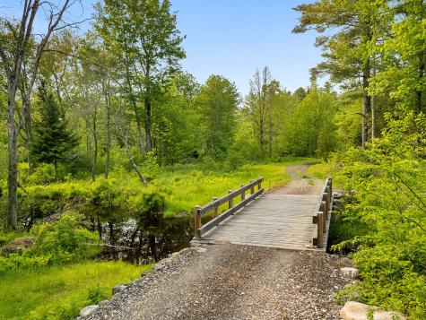 660 Sprague Road Waldoboro ME 04572