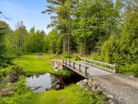 660 Sprague Road Waldoboro ME 04572