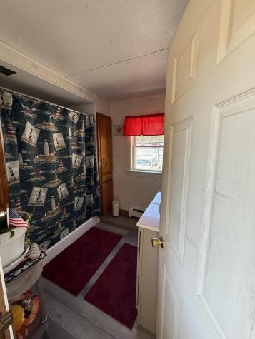 7 Bates Street Sanford ME 04073