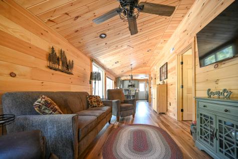 28 Dragon Back Road Naples ME 04055