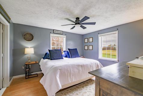 1008 Pinnacle Road Liberty ME 04949