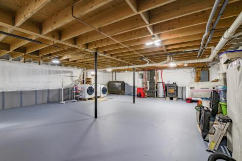 1008 Pinnacle Road Liberty ME 04949