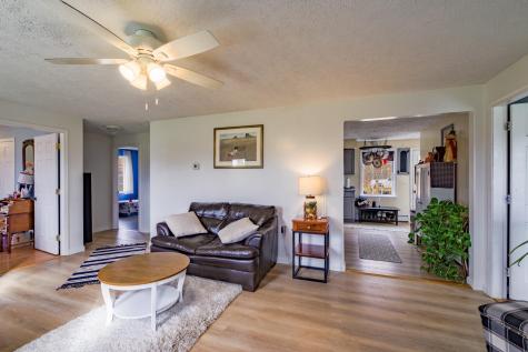 1008 Pinnacle Road Liberty ME 04949