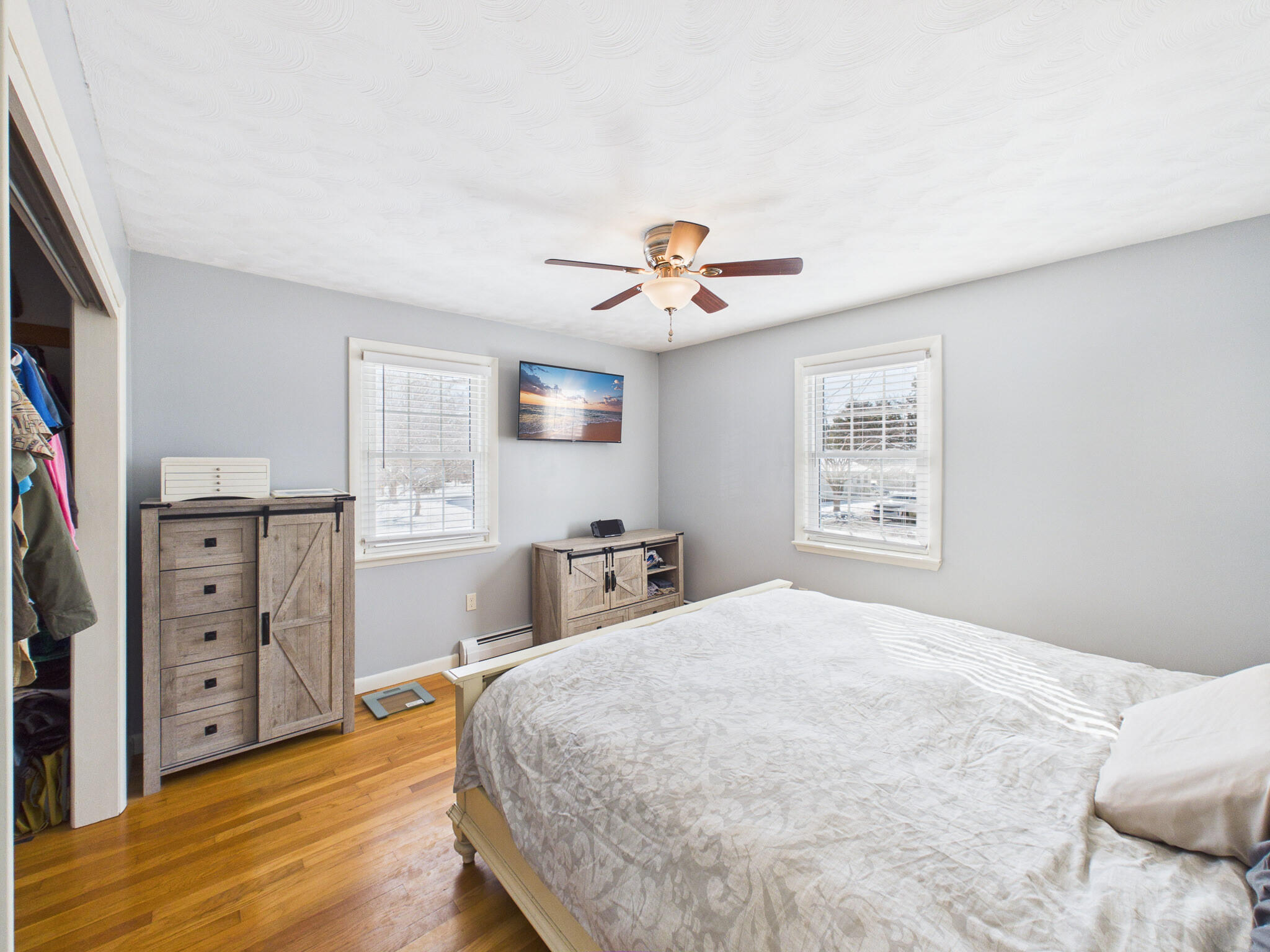 18 Booker Street Thomaston ME 04861