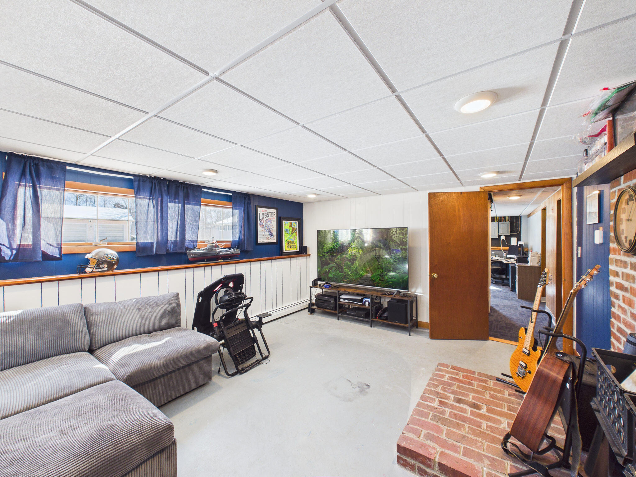 18 Booker Street Thomaston ME 04861