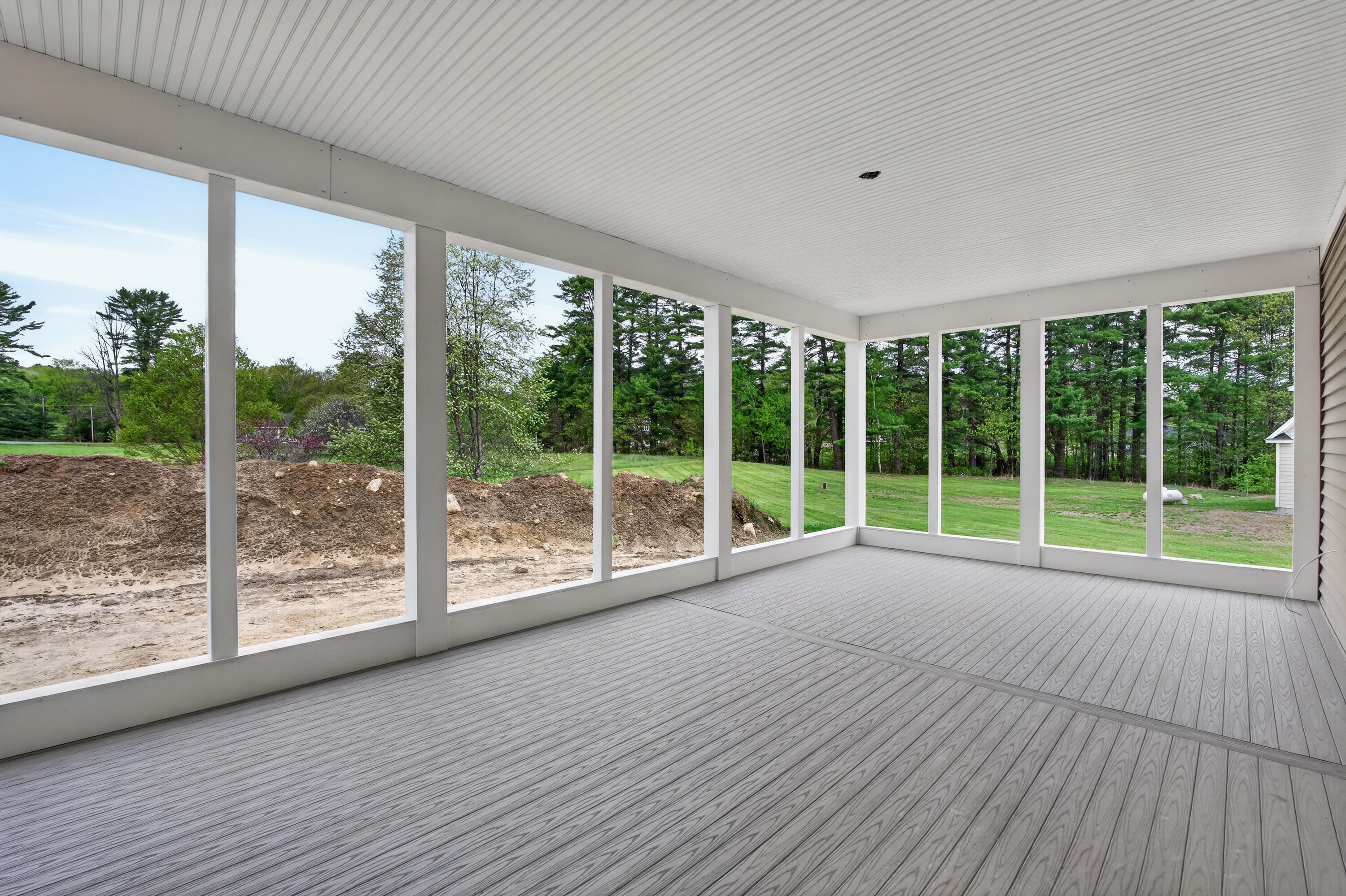 47 Fairway Drive Naples ME 04055