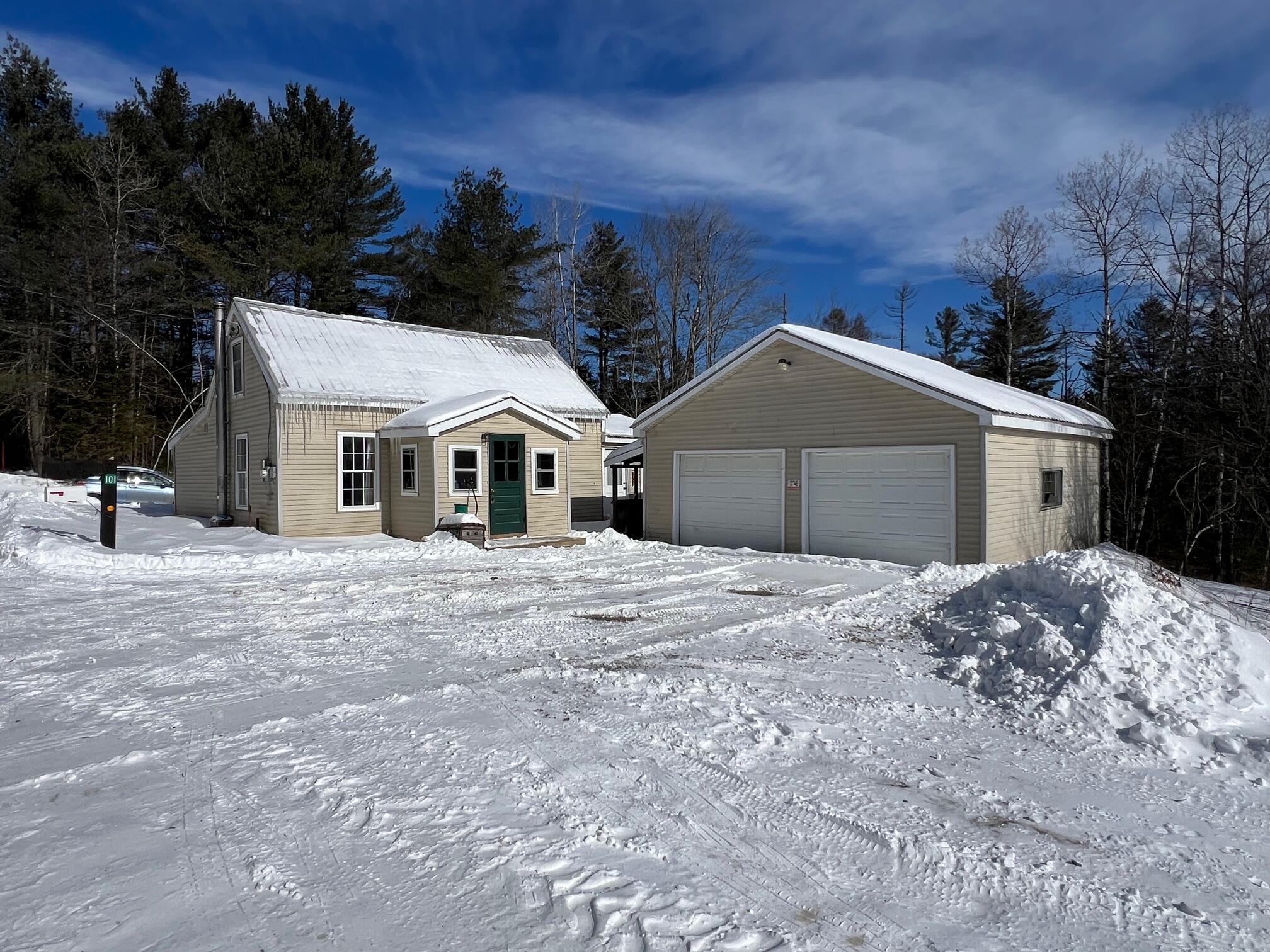 101 North Road Athens ME 04912