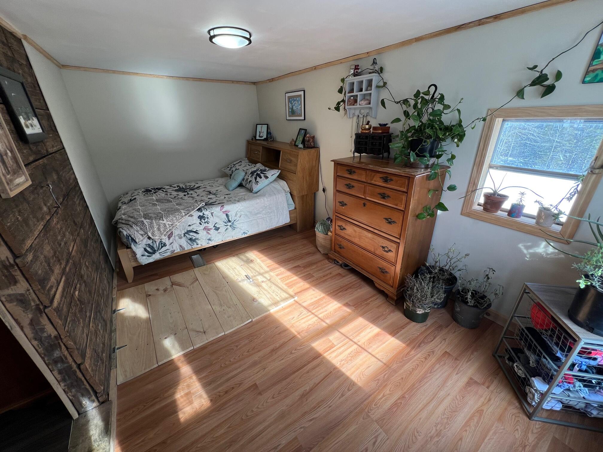 101 North Road Athens ME 04912