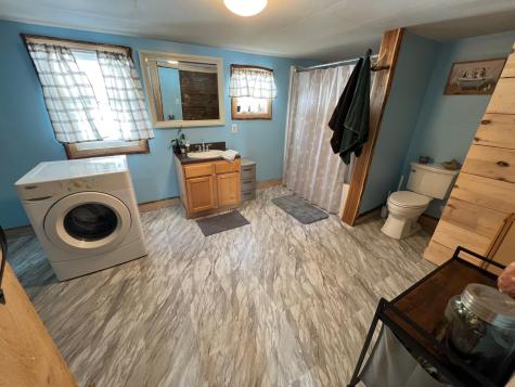 101 North Road Athens ME 04912